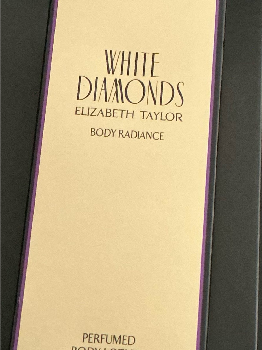 White Diamonds Elizabeth Taylor Body Radiance - Cream & Purple Accents